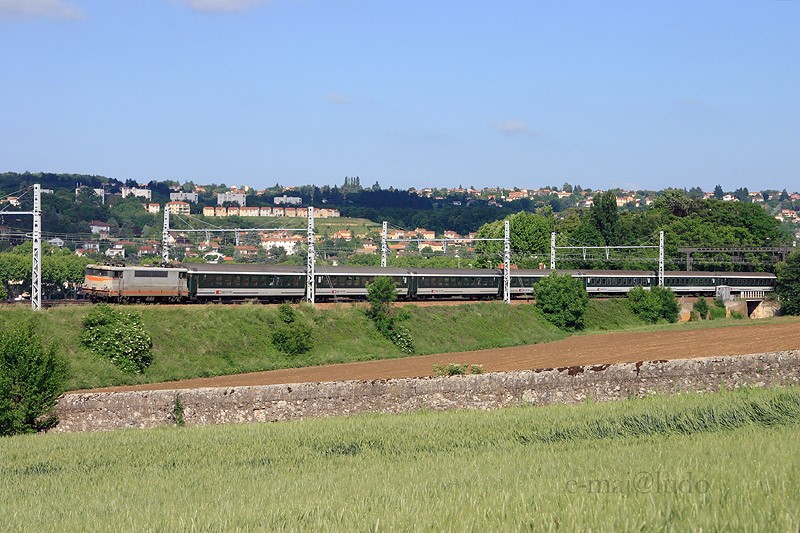 BB 9288&rame CFF.JPG